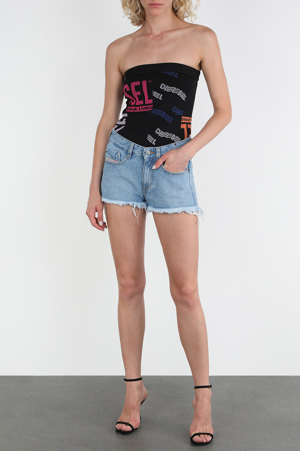 M-Ura Knitwear Strapless Top in Black